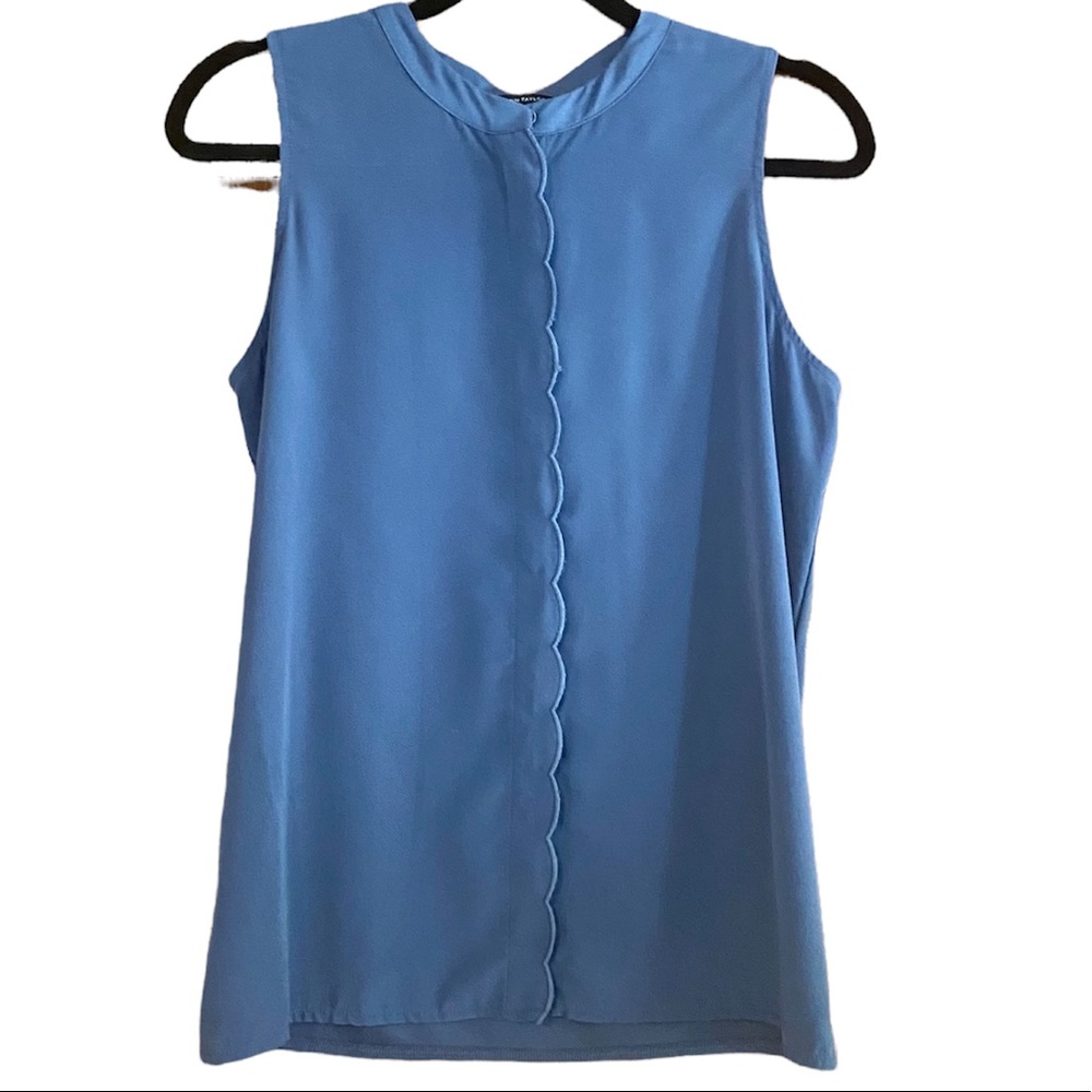 Ann Taylor Sleeveless Button Down Blouse